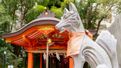 Kitsune Statue in Japan
